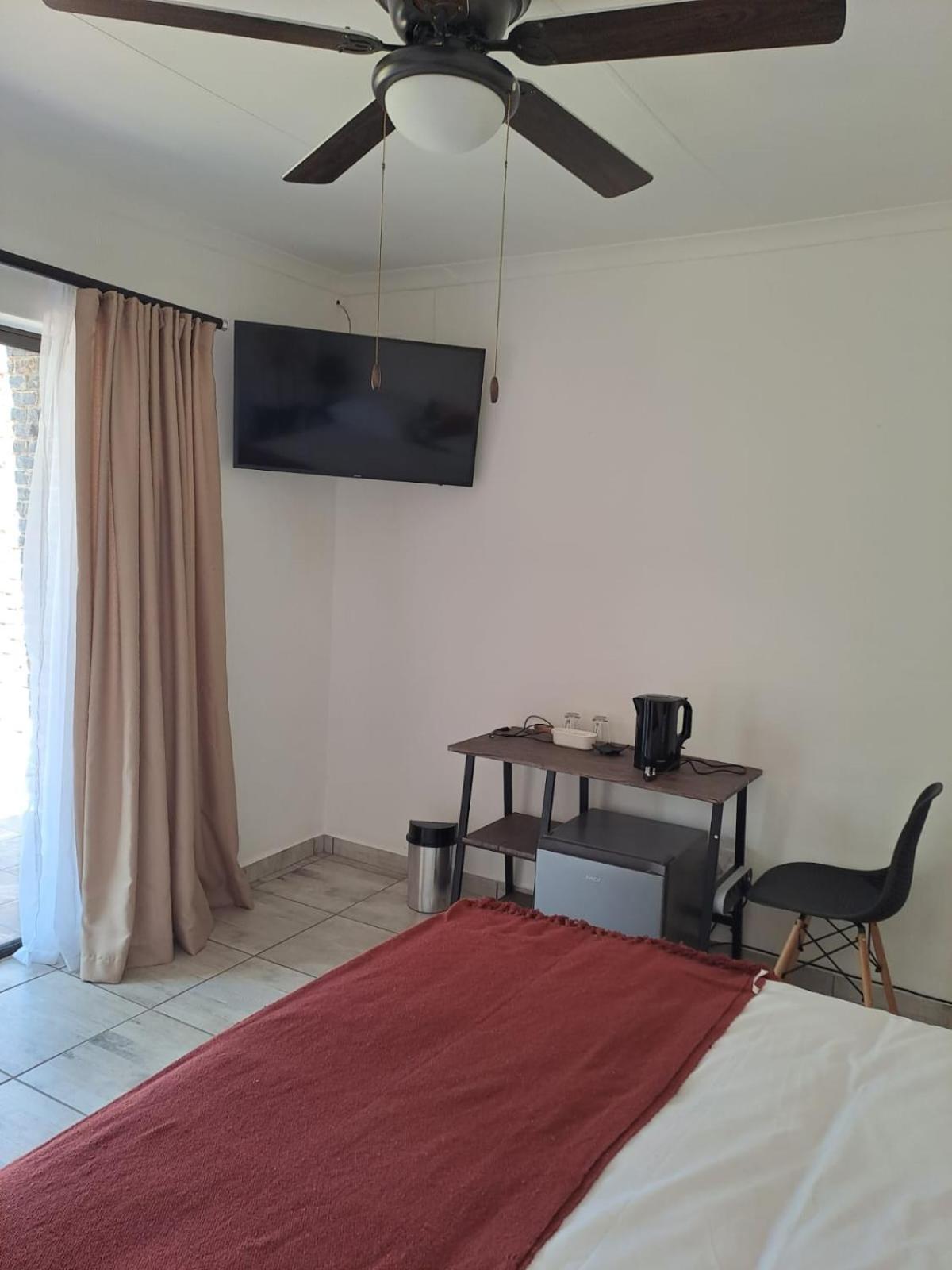 Sable Inn B&B Modimolle Ngoại thất bức ảnh